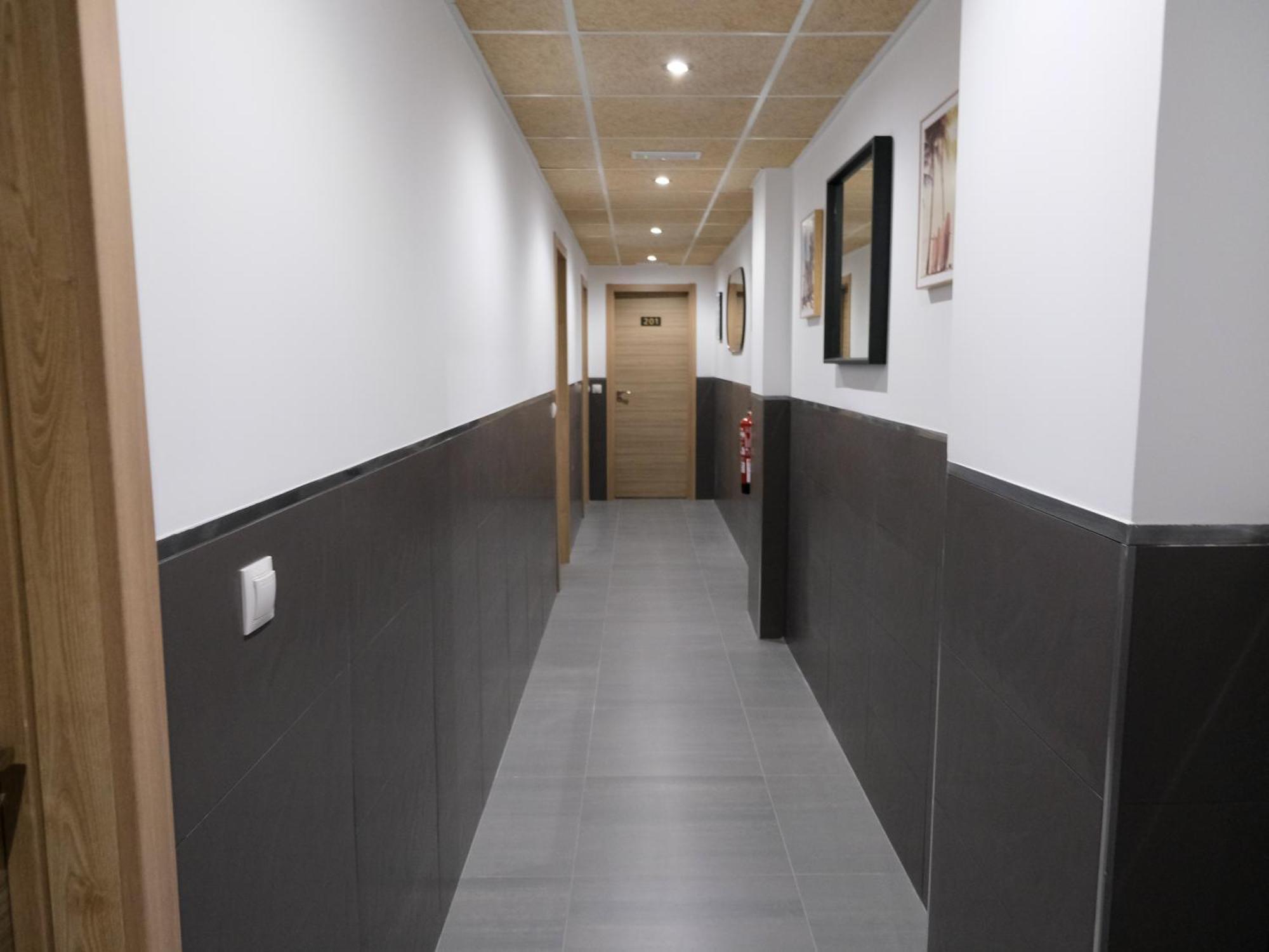 Alianza Suites Мадрид Экстерьер фото