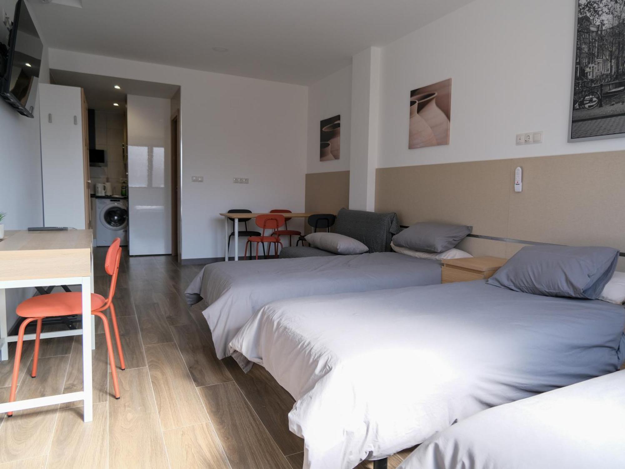 Alianza Suites Мадрид Экстерьер фото